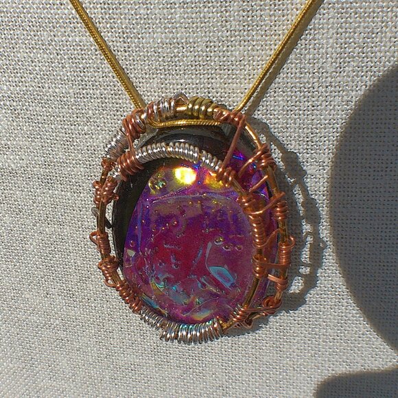 Necklace, pendant with chain copper and brass, silver wire. on resin - Picture 3 of 3